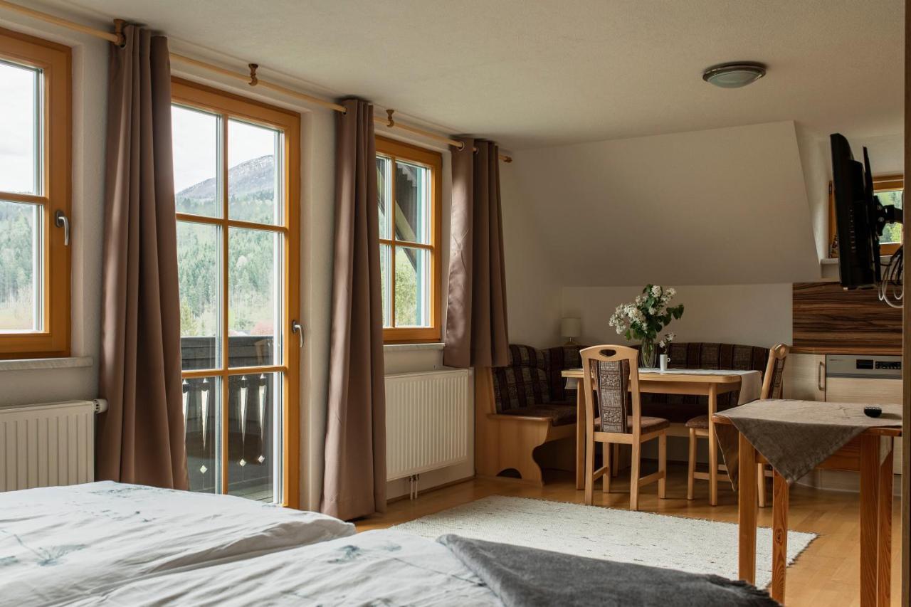 דירות הינטרסטודר Haus Enzian מראה חיצוני תמונה